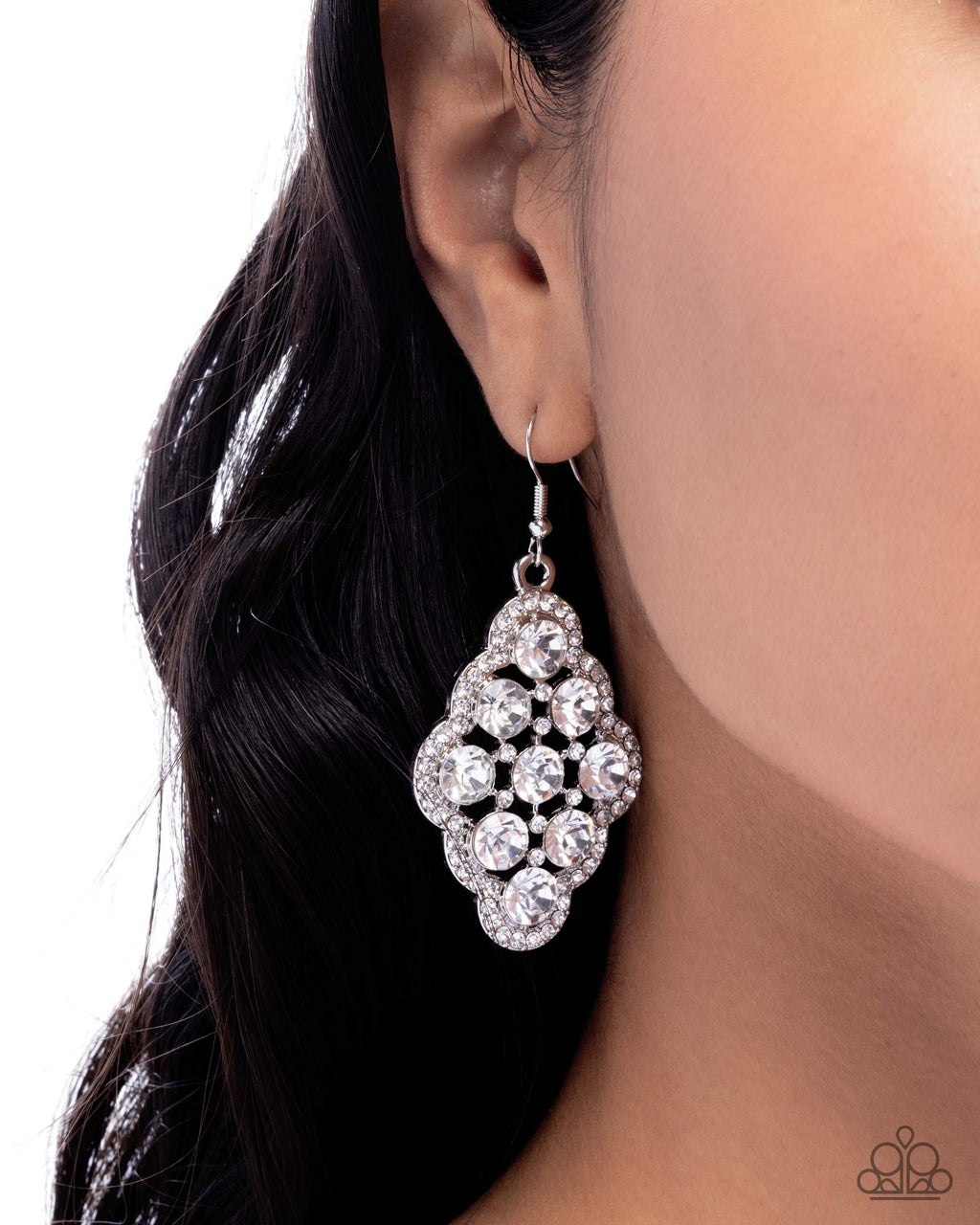 scalloped-shimmer-white-p5re-wtxx-661xx