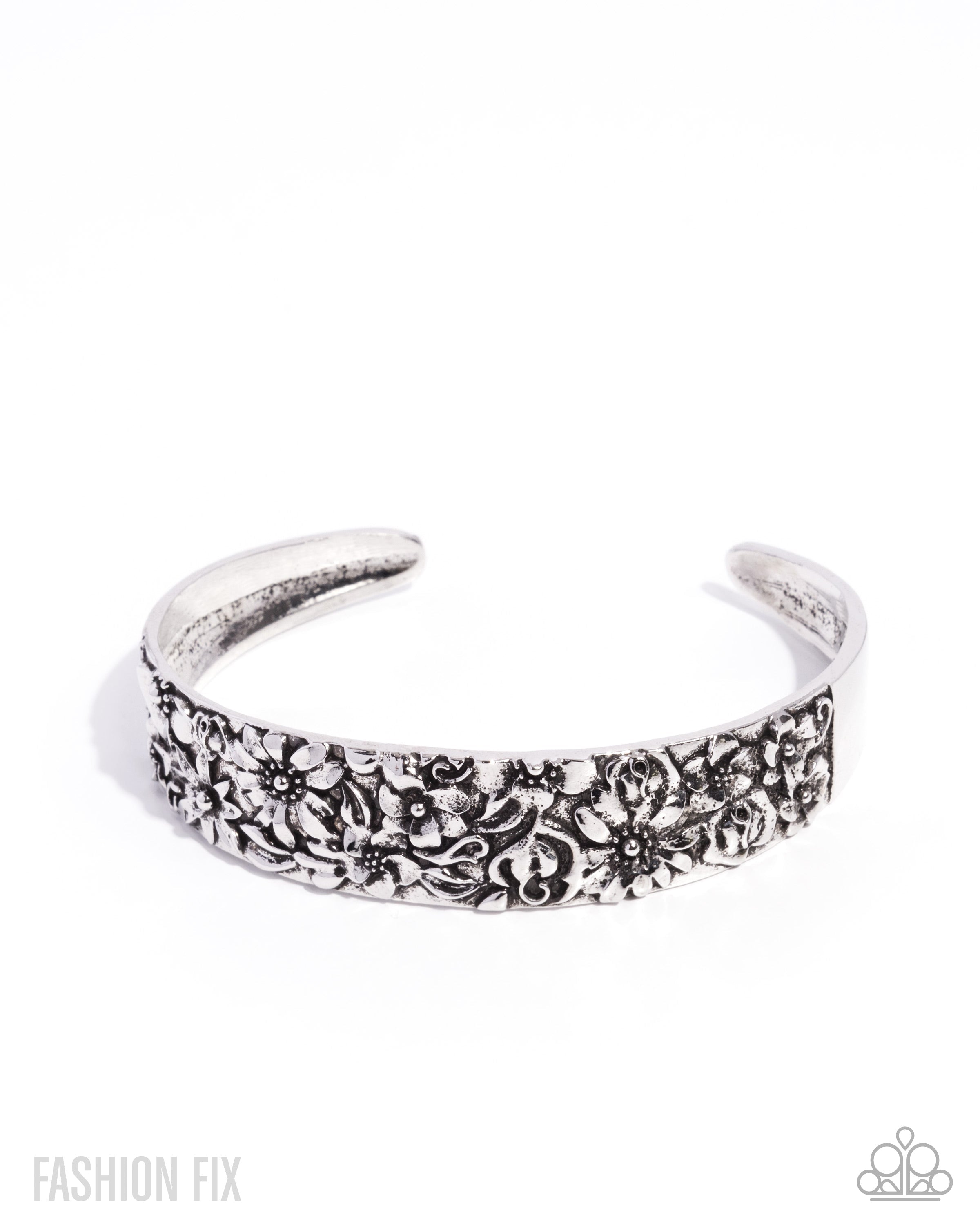 abundantly-antiqued-silver-p9wh-svxx-279lp