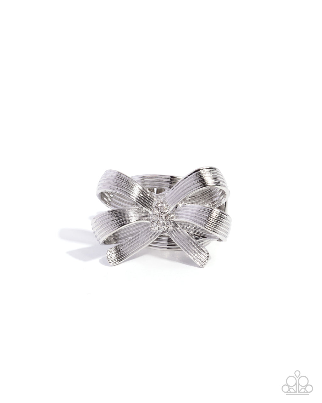 gathered-glam-silver-p4wh-svxx-222xx