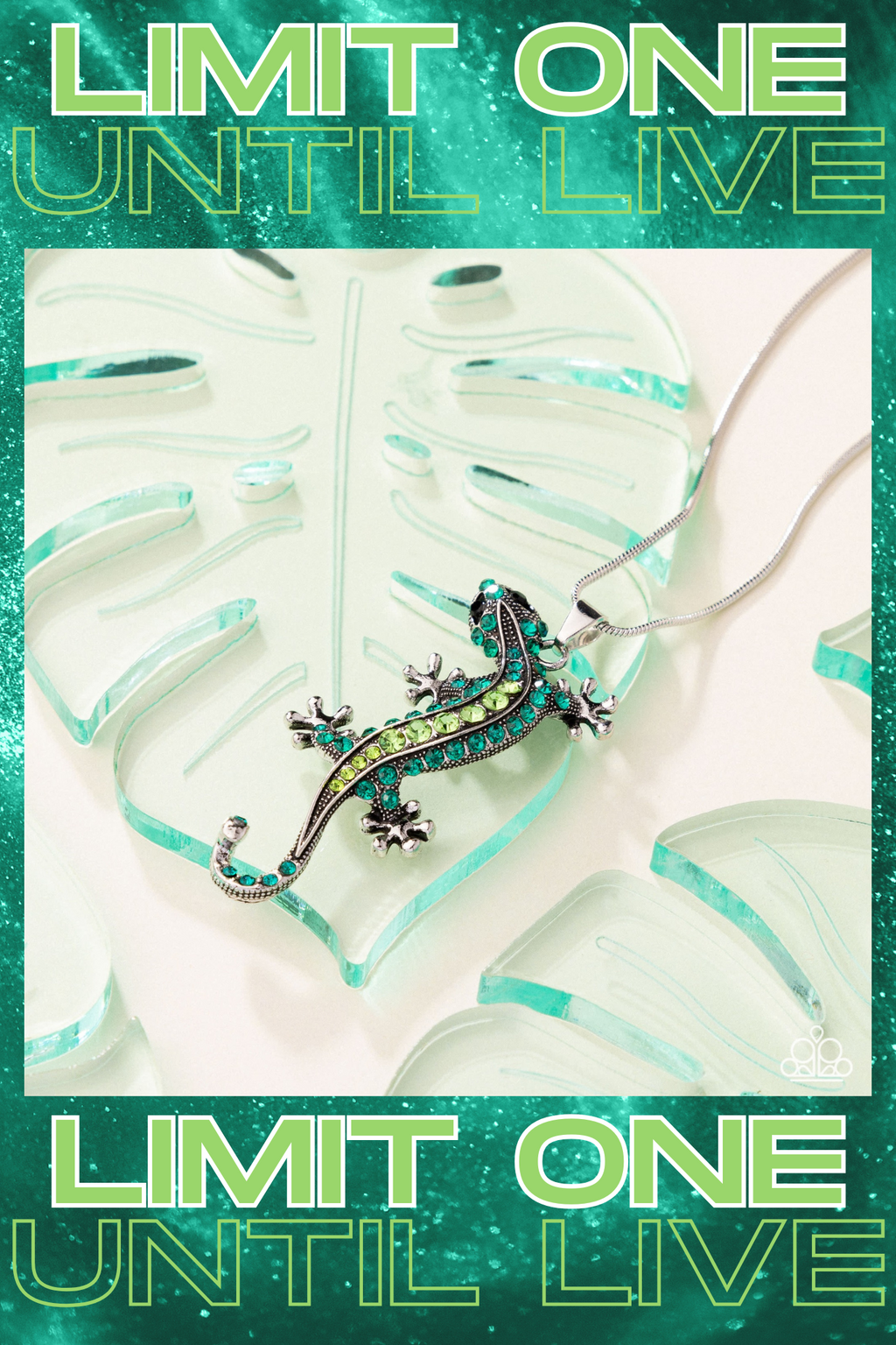 Paparazzi ~ Shimmery Salamander - Green Necklace